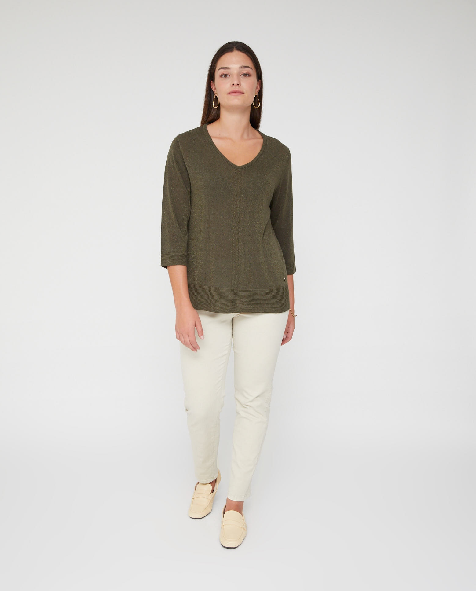 Jersey de mujer cuello pico y manga detalle trenza - October - Kaki Kaki-4