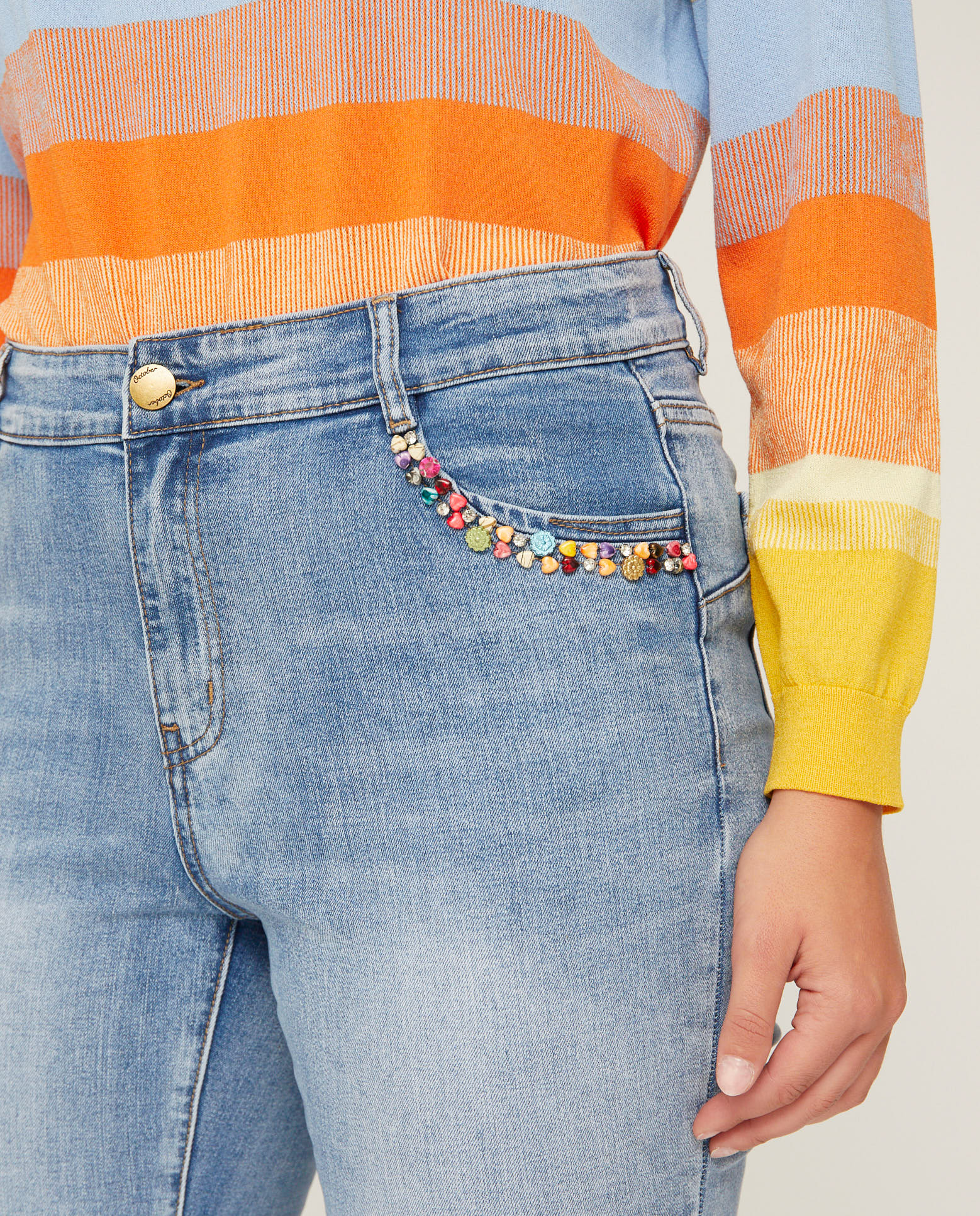 Pantalón de mujer denim push up con aplicacion piedras - October - Azul Azul-2
