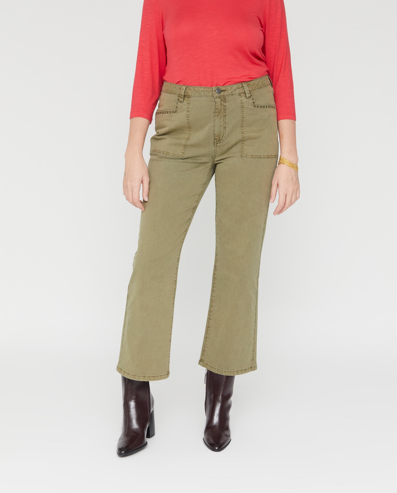 Pantalones rectos de mujer bolsillos plastron y tachas - October - Kaki Kaki-4
