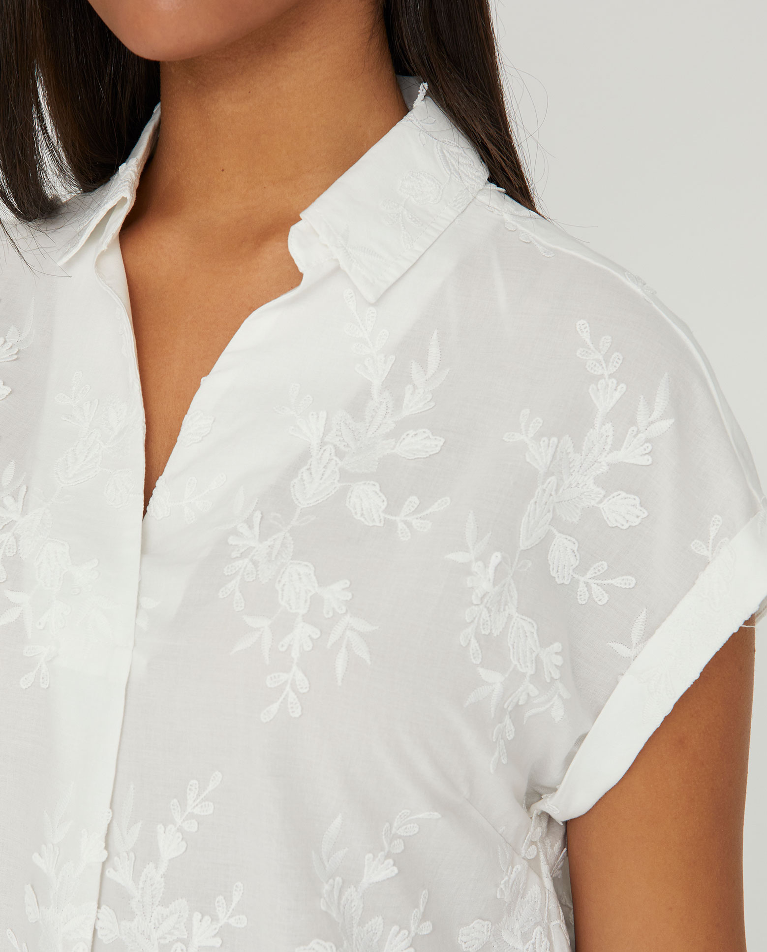 Blusa de mujer tejido bordado con relieve - October - Blanco Blanco-3