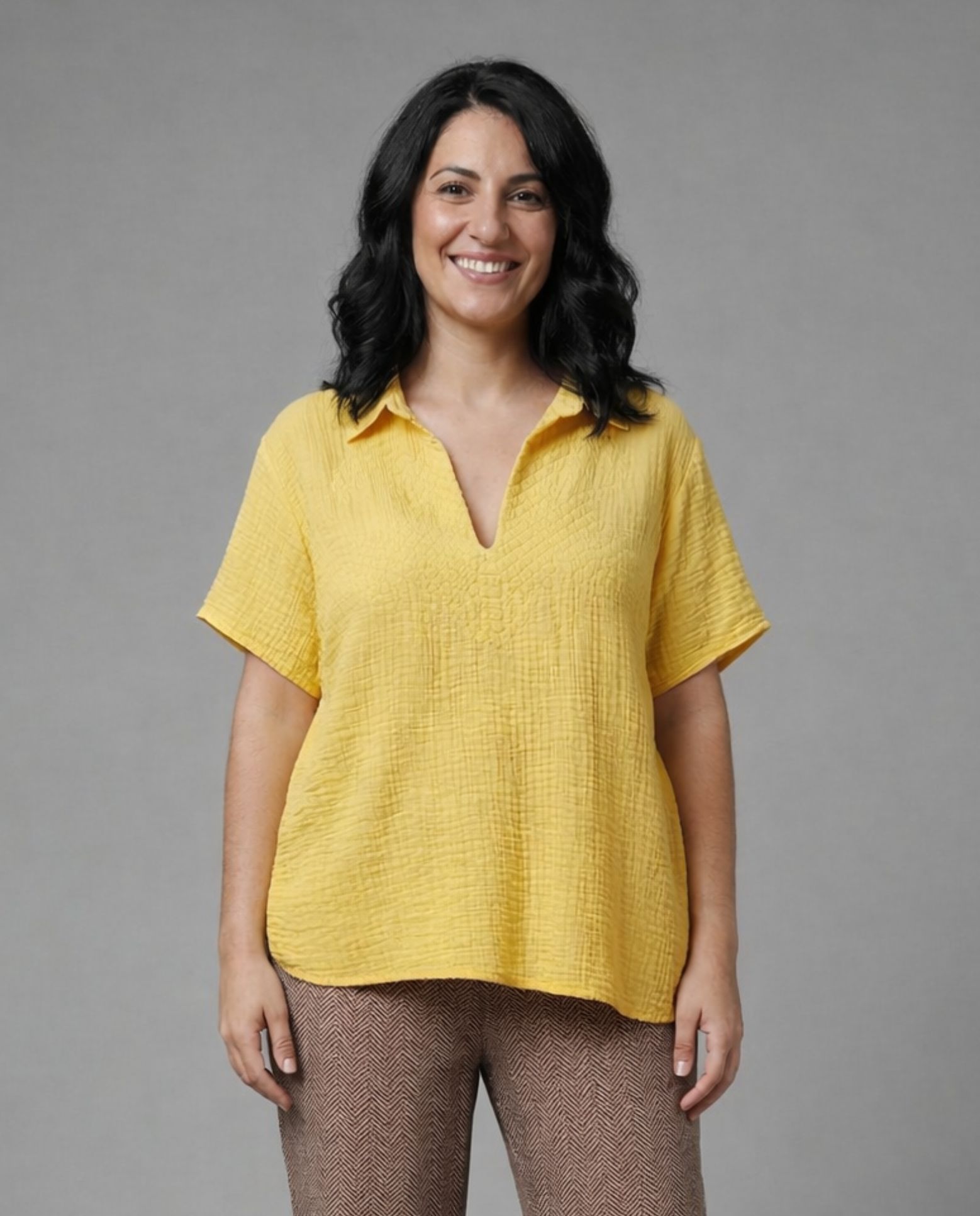 Blusa de mujer bordado a tono en delantero - October - Amarillo Amarillo-1