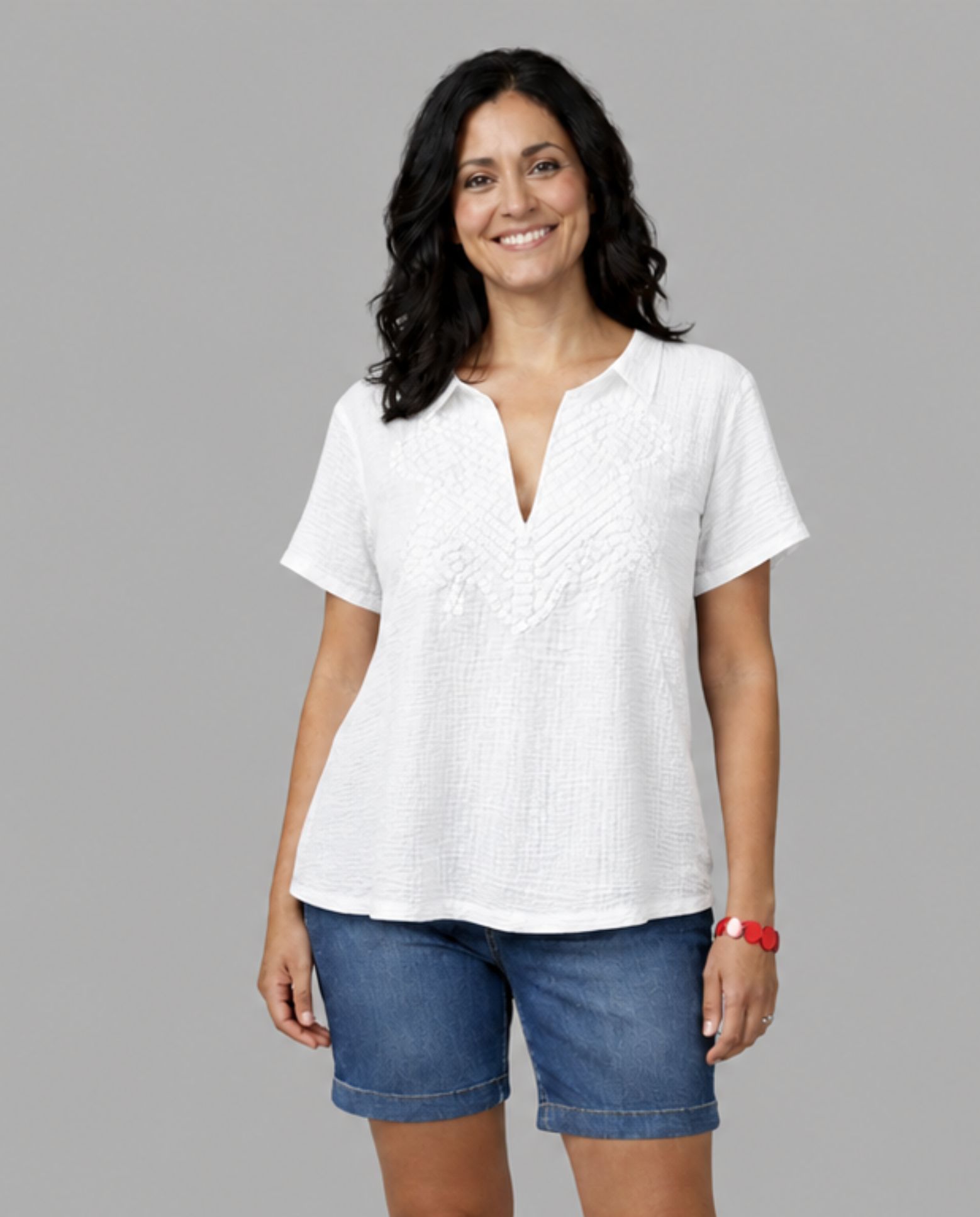 Blusa de mujer bordado a tono en delantero - October - Blanco Blanco-1