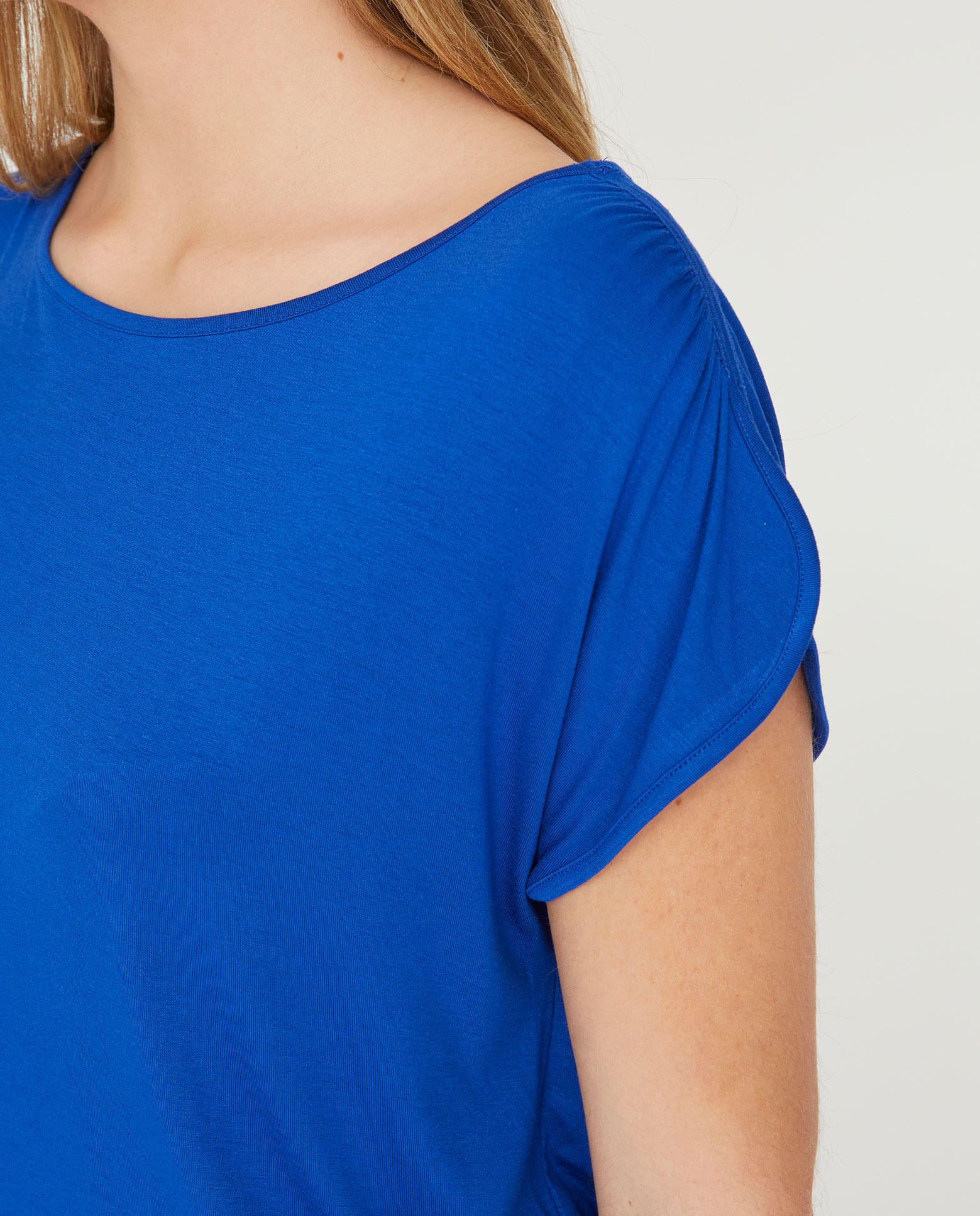 Camiseta de mujer hombro fruncido - October - Azul Cobalto Azul Cobalto-3