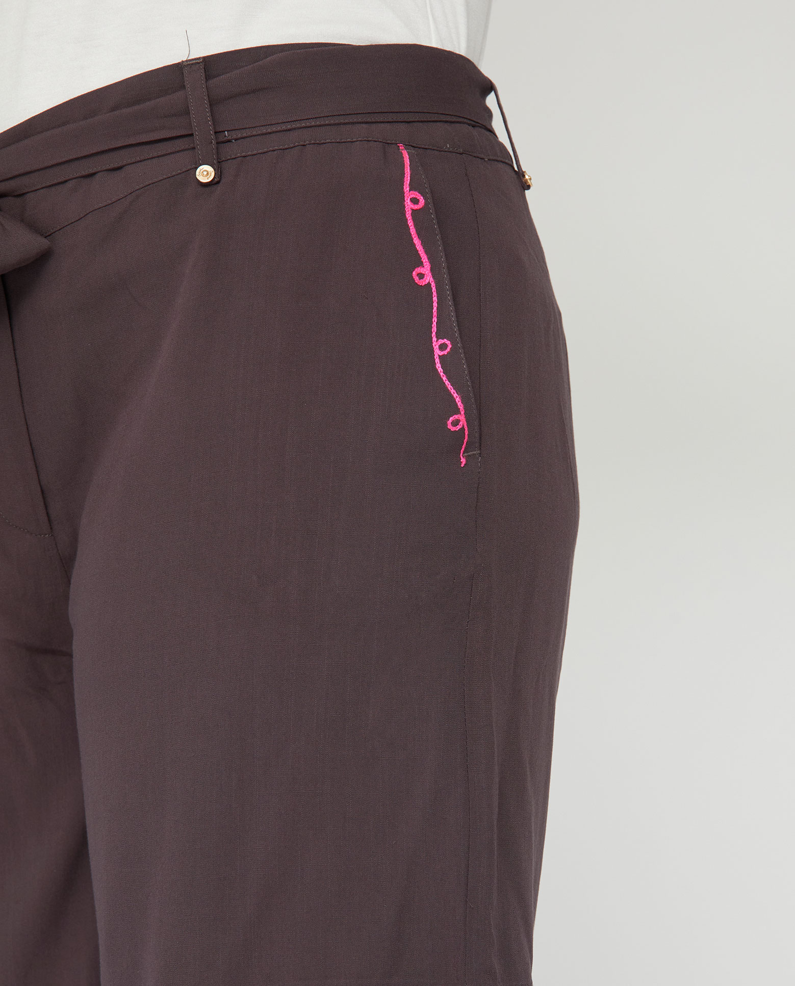 Bermuda de mujer estampada con cinturón ajustable - October - Marrón Marrón-3