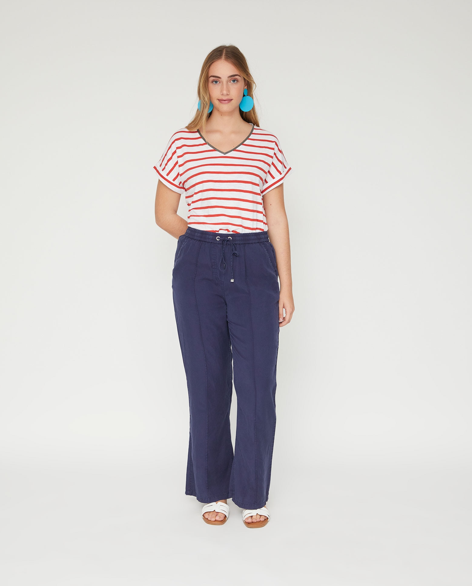 October - Pantalón de mujer con cintura elástica y nervio central.