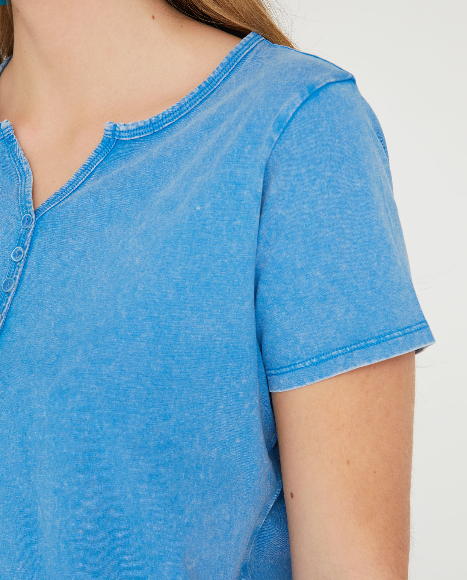 Camiseta de mujer manga corta lavada con fornitura - October - Azul Azul-3