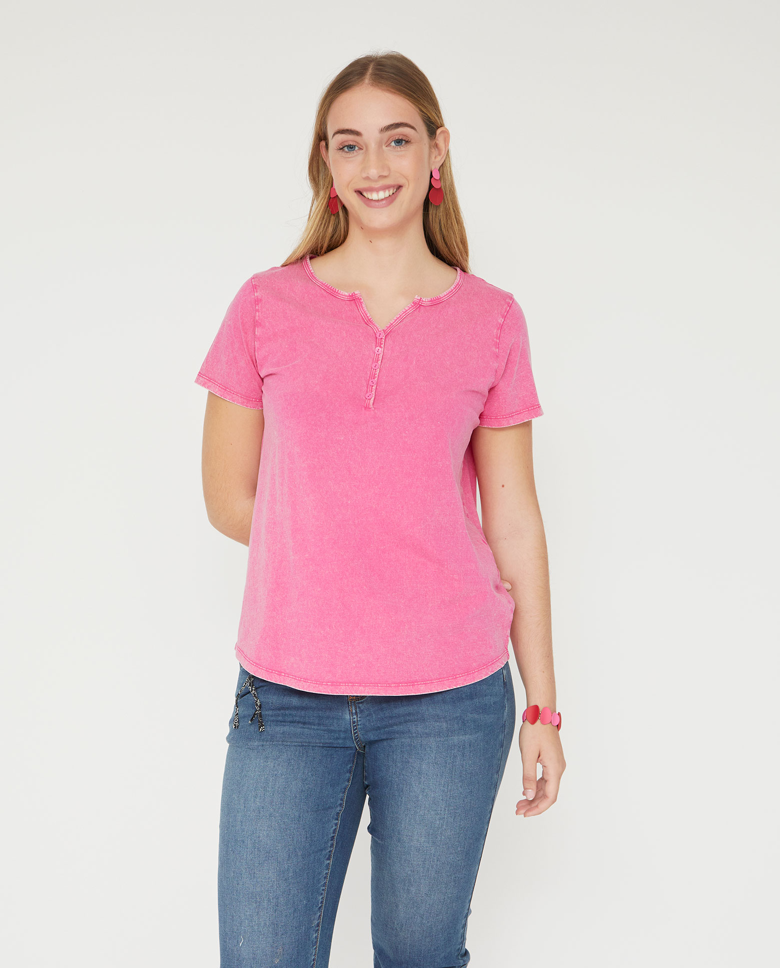Camiseta de mujer manga corta lavada con fornitura - October - Rosa Rosa-1
