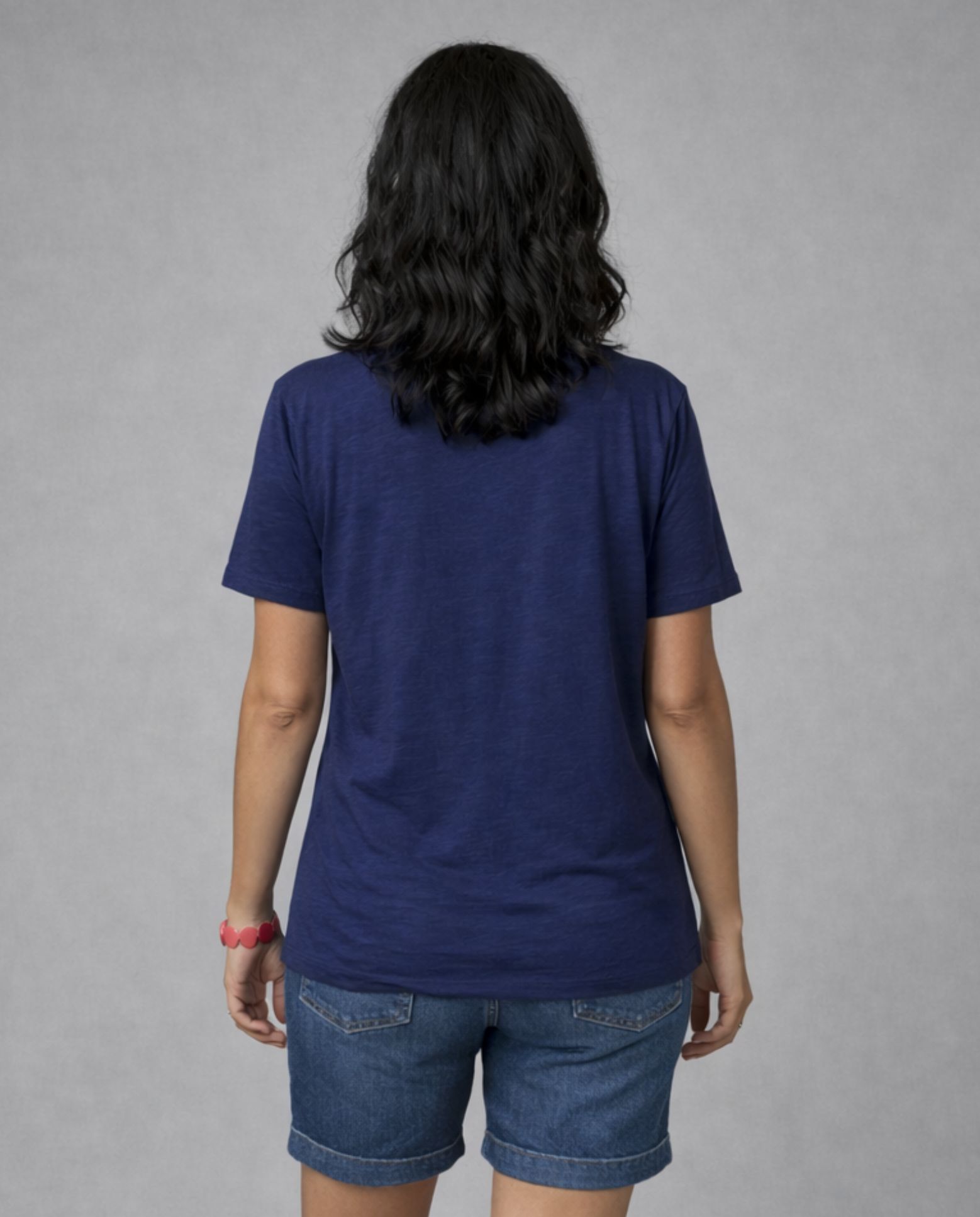 Camiseta de mujer de mujer basica cuello redondo abertura fontal - October - Azul marino Azul marino-2