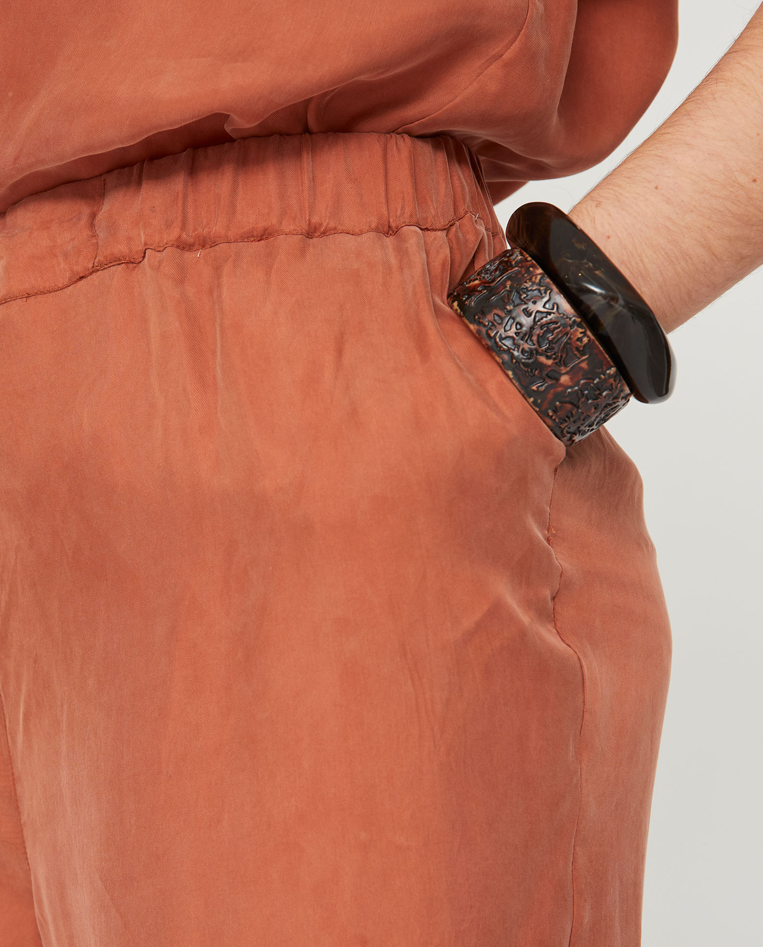 Pantalones rectos de mujer con cintura ajustable - October - Marrón Marrón-3