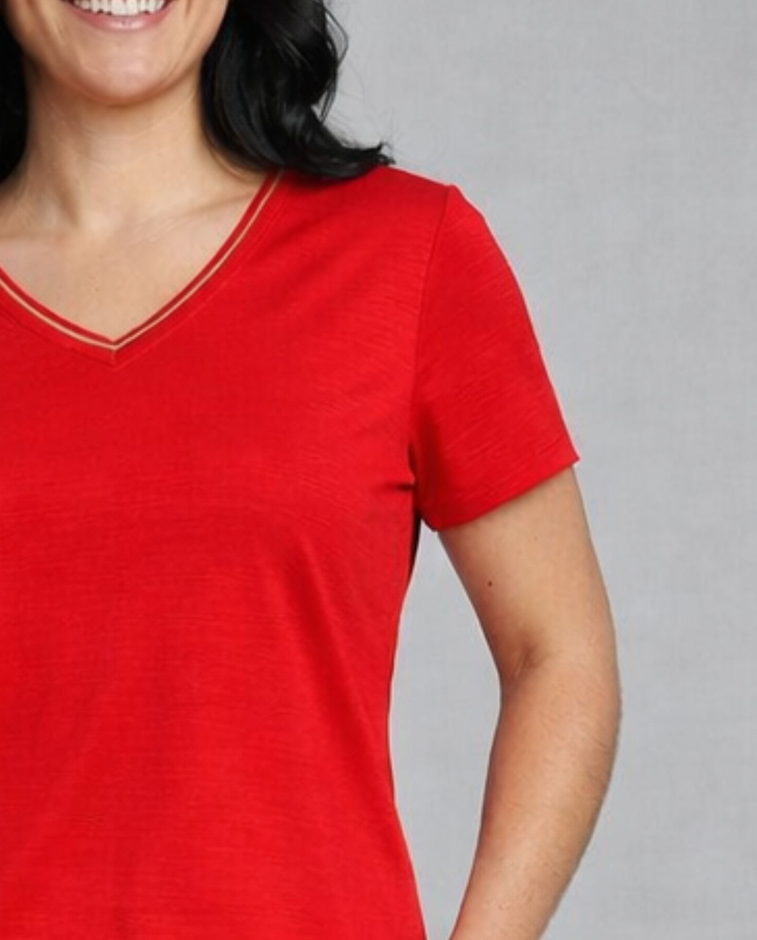 Camiseta de mujer de mujer basica detalle en escote - October - Rojo Rojo-3