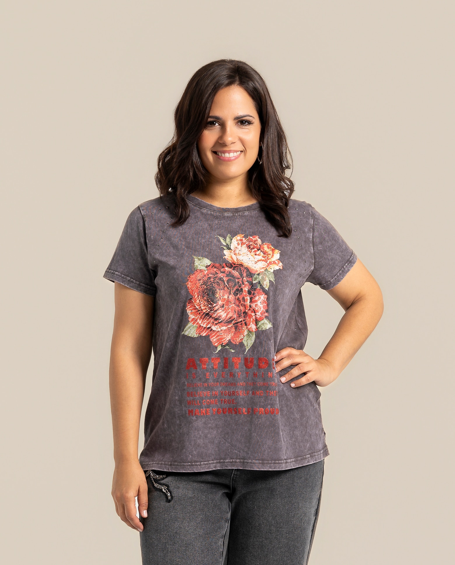 Camiseta lavada manga corta con detalle de tachas - October - Gris oscuro Gris oscuro-1