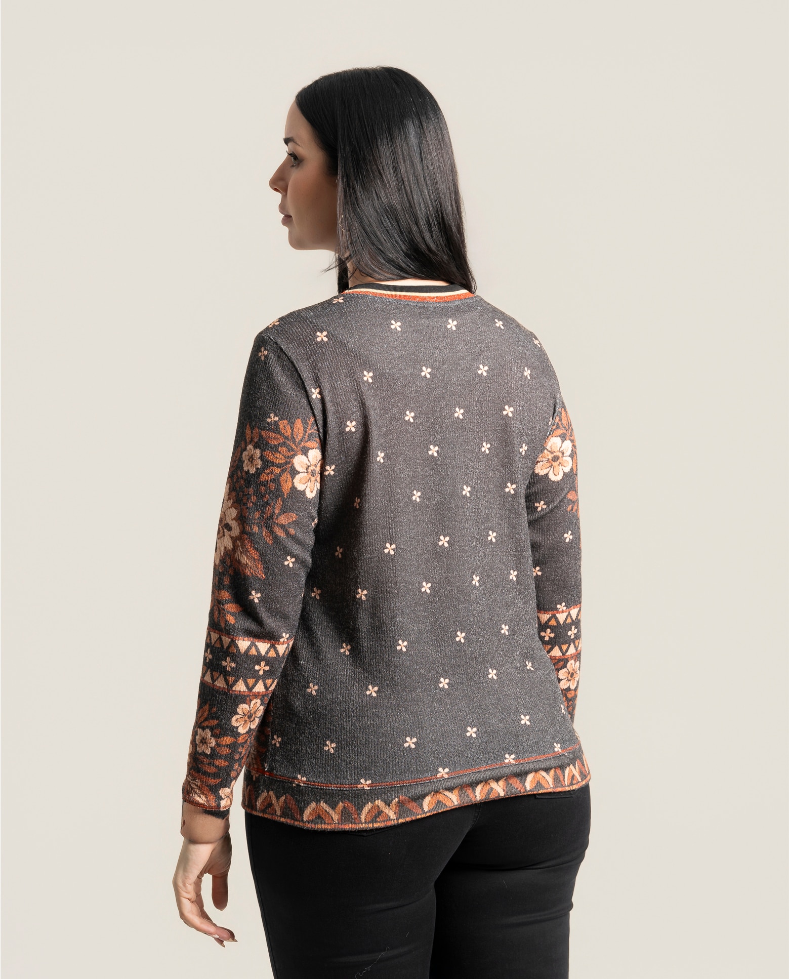 Sueter estampado con cuello redondo y manga larga - October - Negro Negro-2