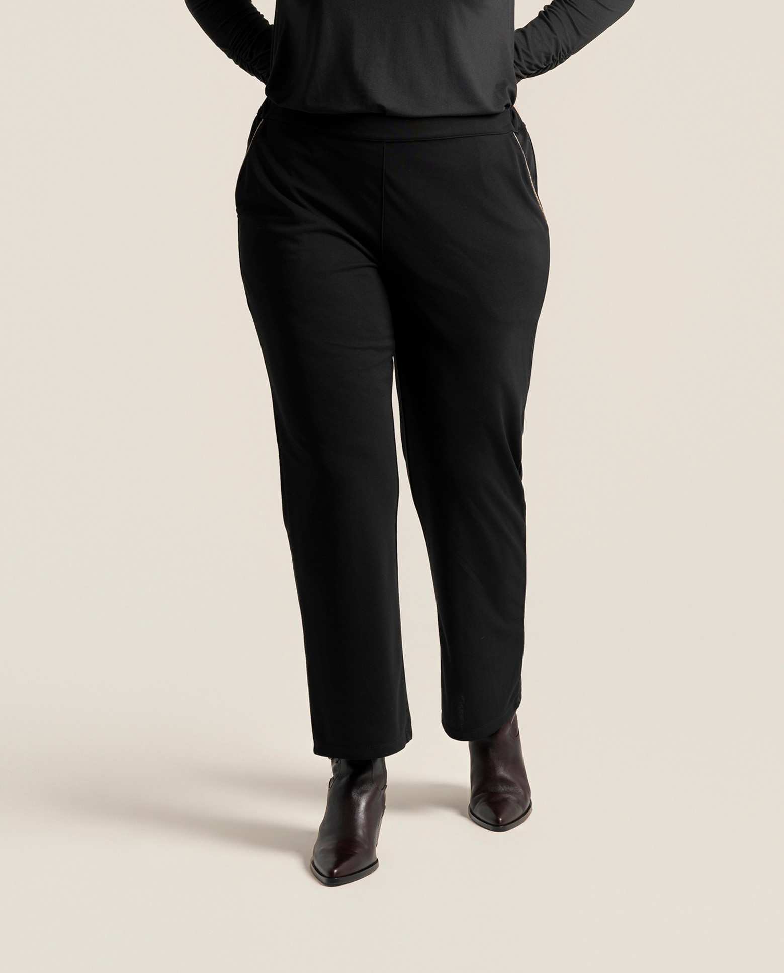Pantalon ancho con cintura elastica - October - Negro Negro-4