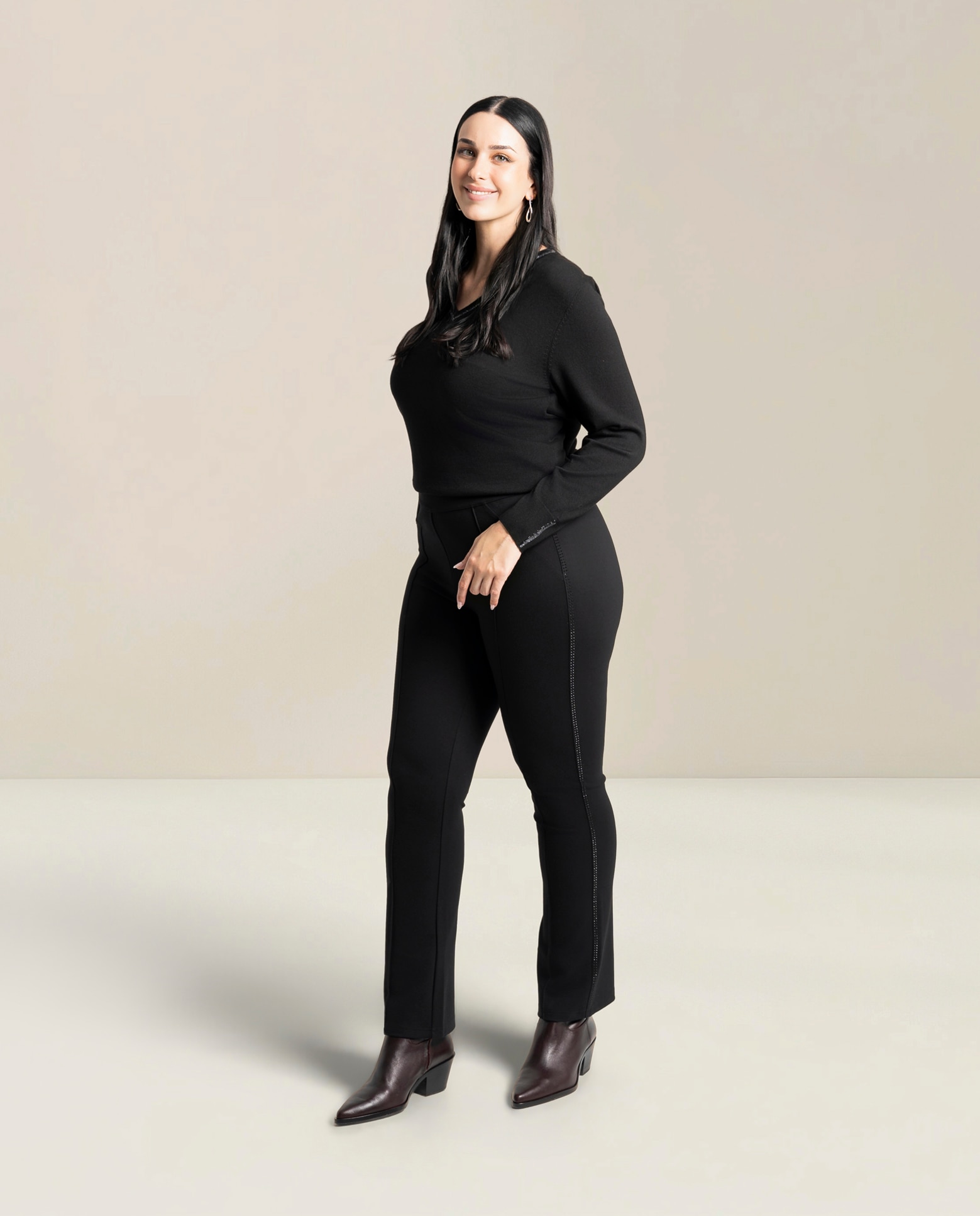 Imagen 0 de Legging con strass en lateral Negro