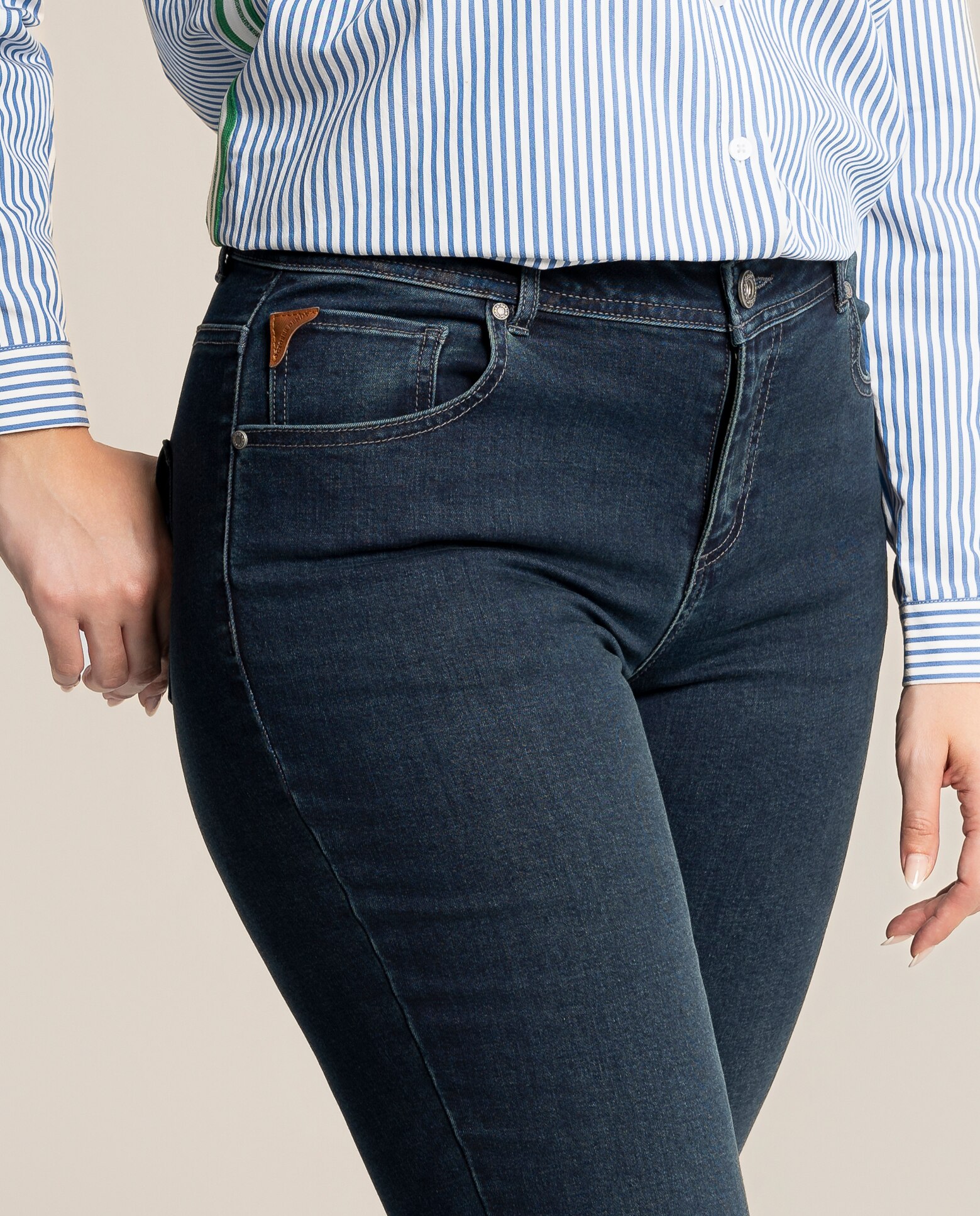 Pantalon denim cinco bolsillos recto - October - Azul Azul-3
