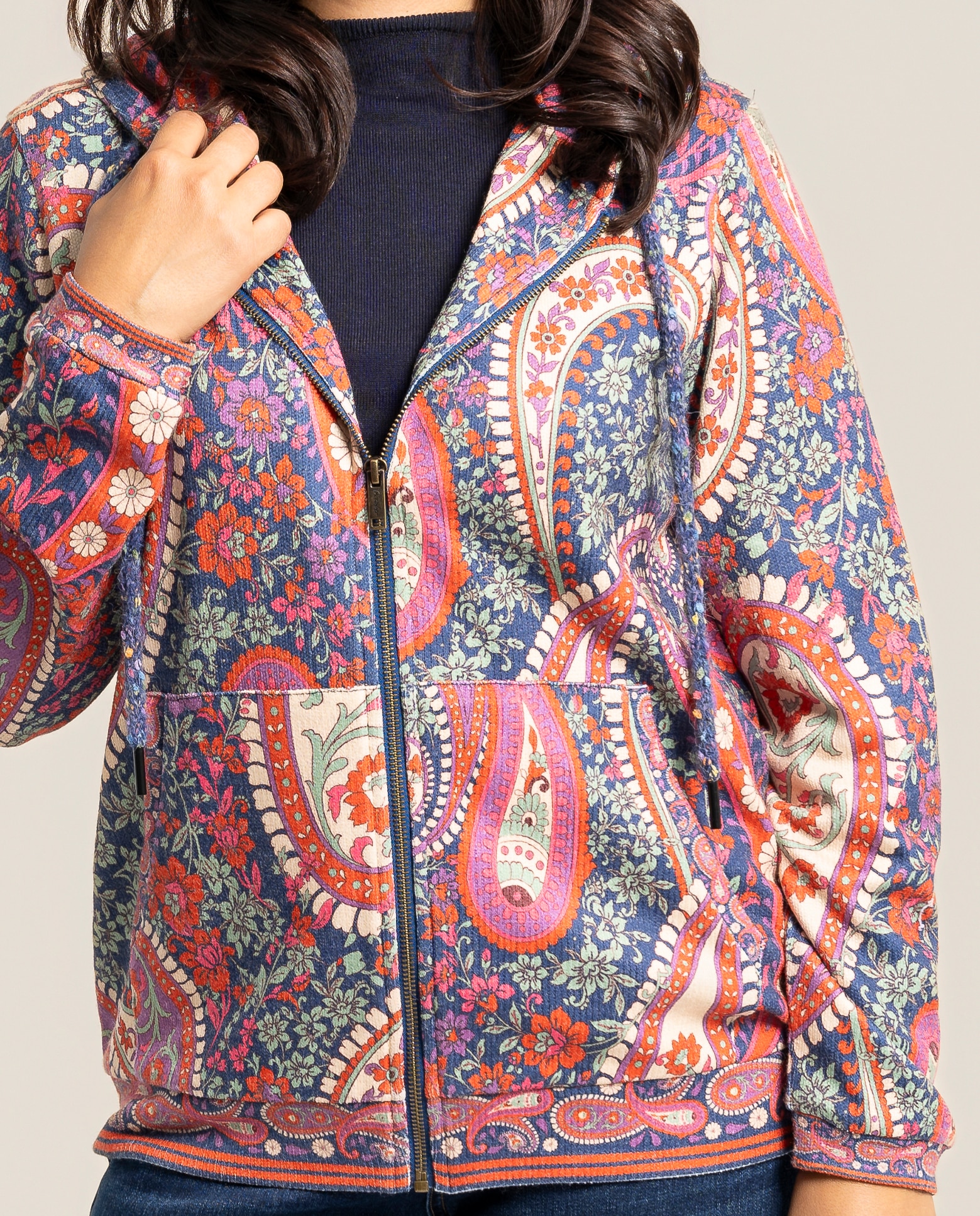 Sueter estampado de cachemira con capucha ajustable - October - Multicolor Multicolor-3