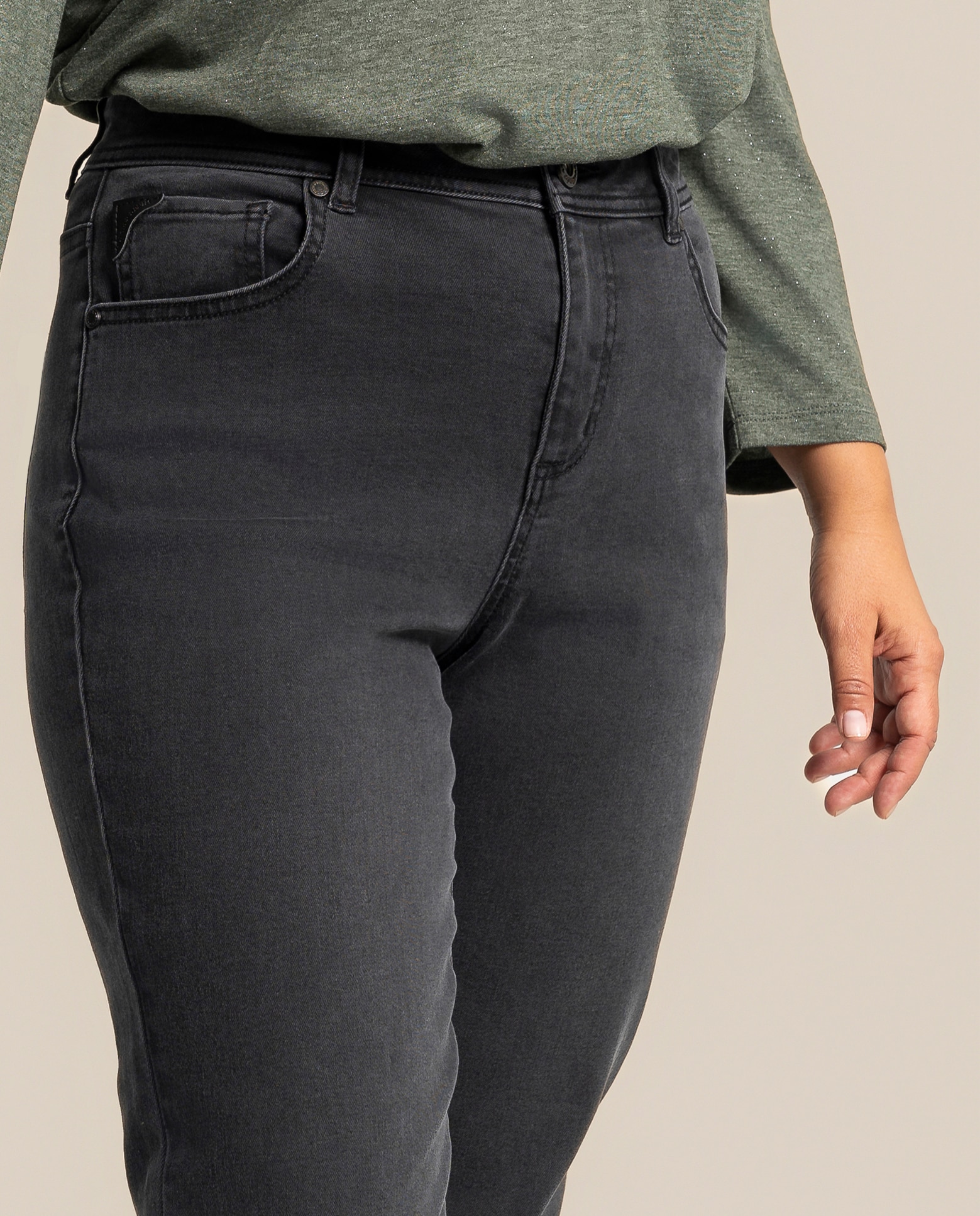 Pantalon denim cinco bolsillos recto - October - Gris Gris-3