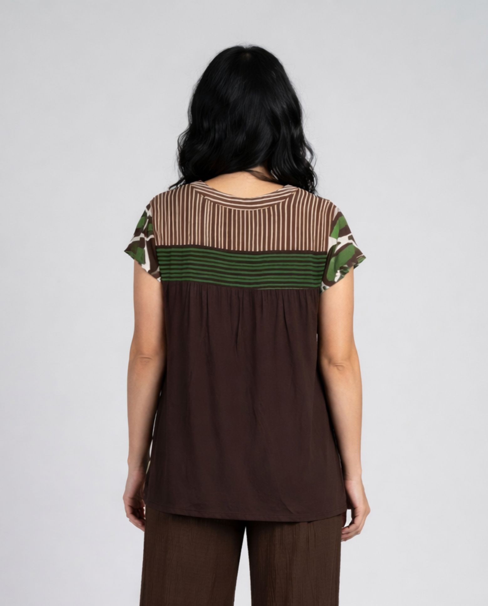Blusa estampada escote pico - October - Verde Verde-2