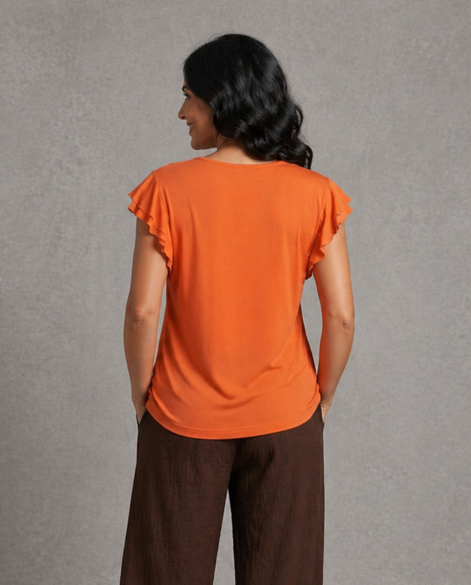 Camiseta con rib en escote y manga volante - October - Naranja Naranja-2