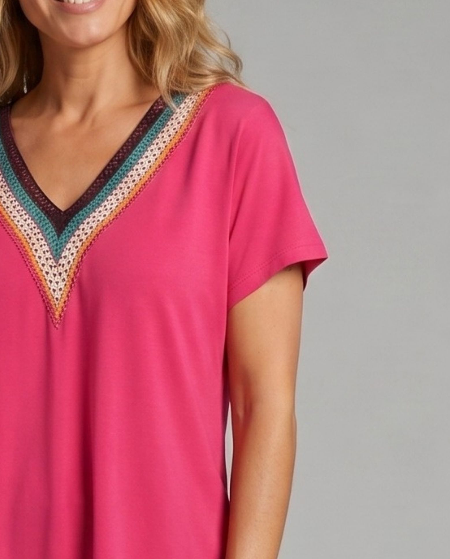 Camiseta con pechera escote de pico - October - Coral Coral-3