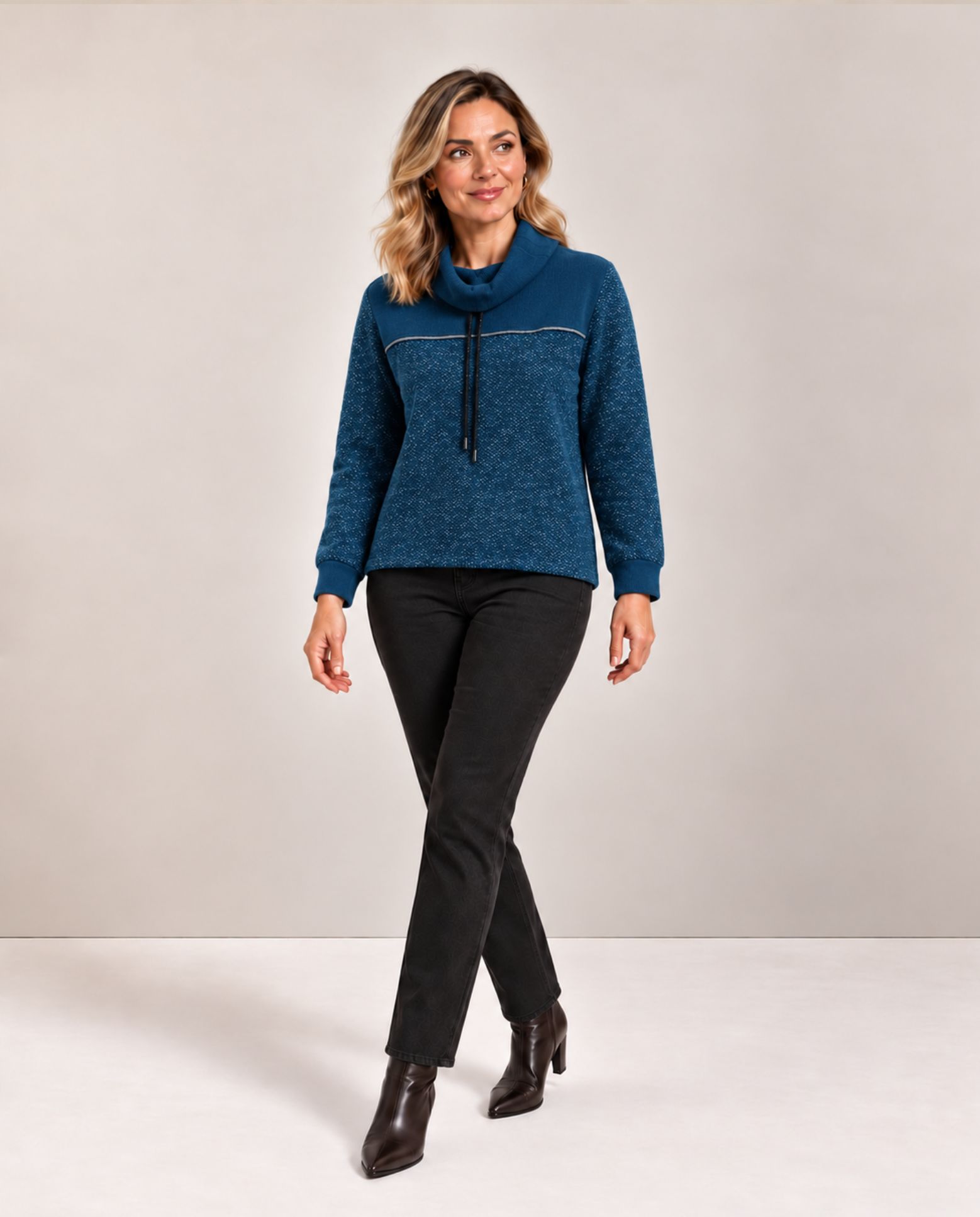 Imagen 4 de Jersey cuello buche ajustable con detalle en canesu - October - Azul Azul