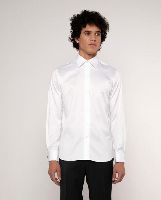 Imagen 0 de Camisa de hombre regular lisa en blanco