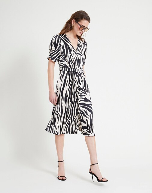 Imagen 0 de Vestido midi con estampado cebra