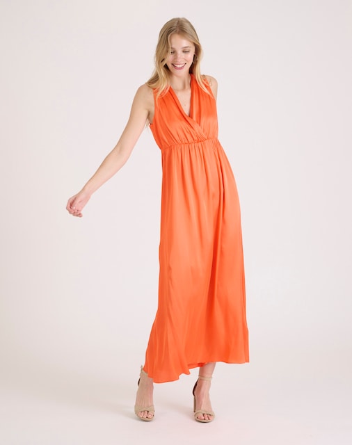 Imagen 0 de Vestido largo en tejido satinado