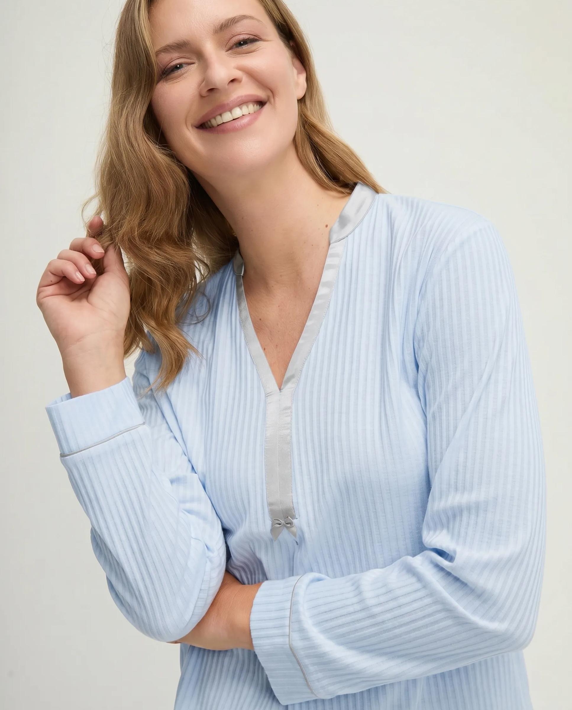 Pijama de mujer con lencero raso - Lohe - Azul celeste Azul celeste-3