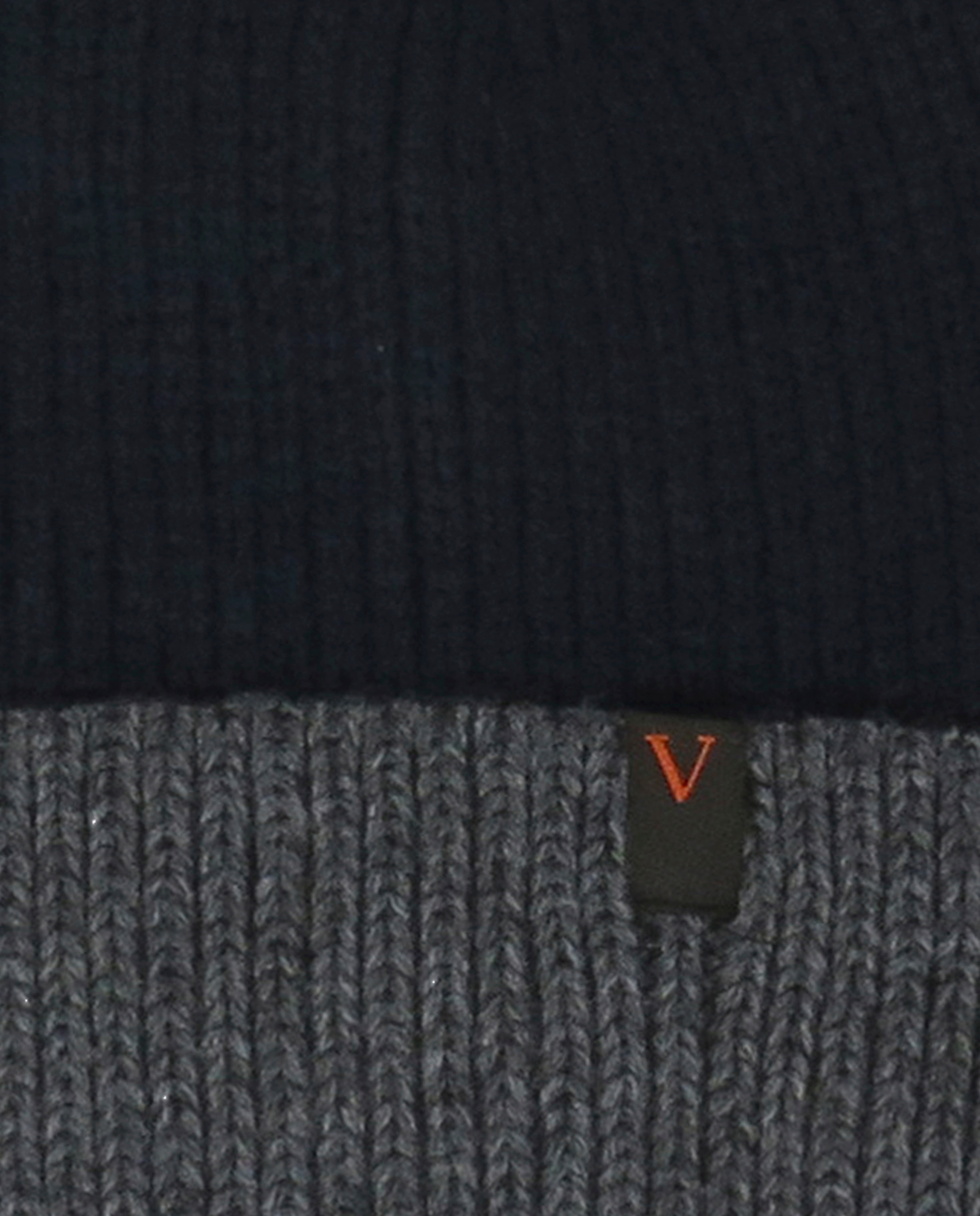 Gorro de acrílico con pequeño logo - Victorio & Lucchino - Azul marino Azul marino-2