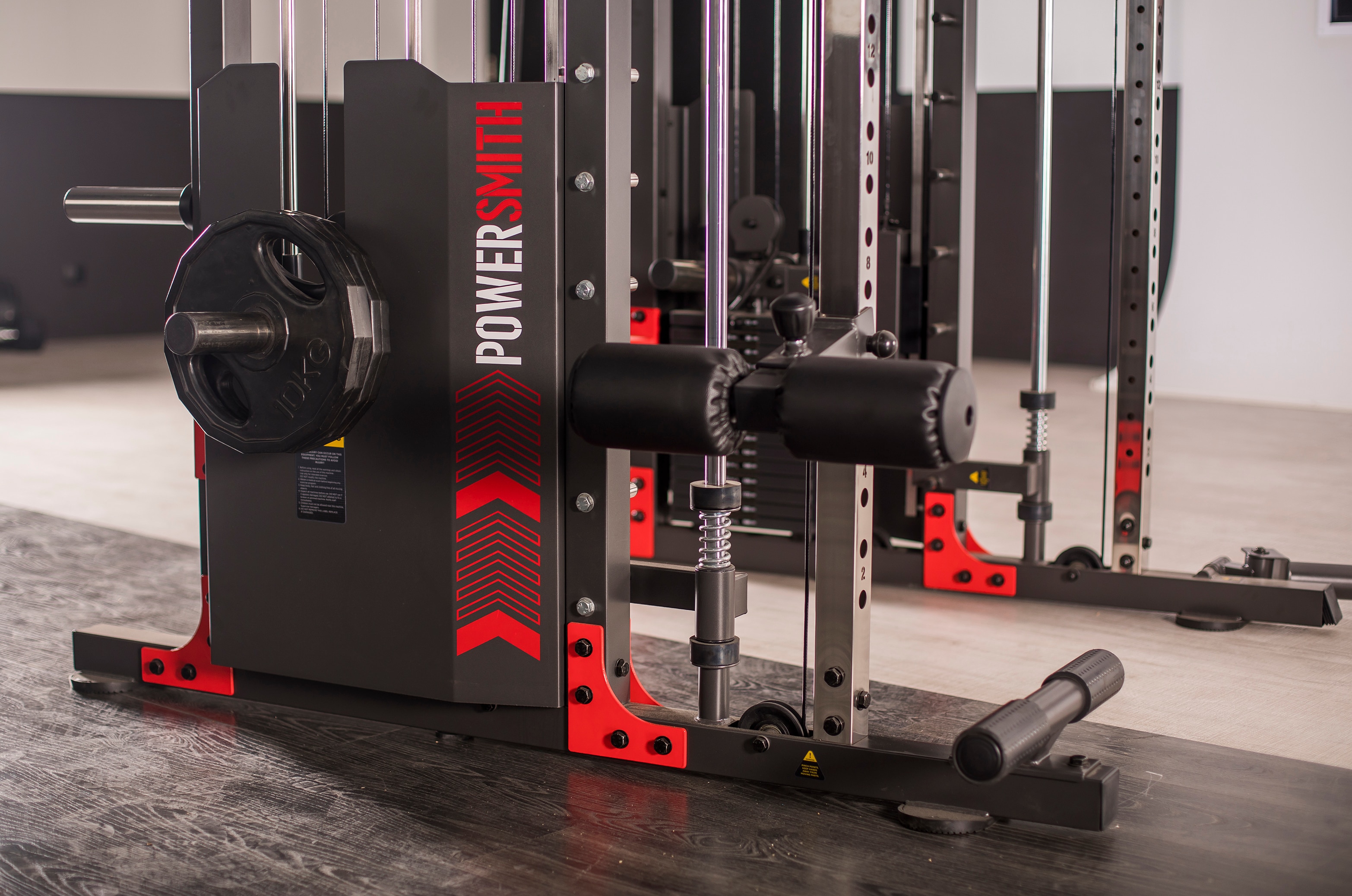 Multiestación Power Smith con placas BH Fitness 6