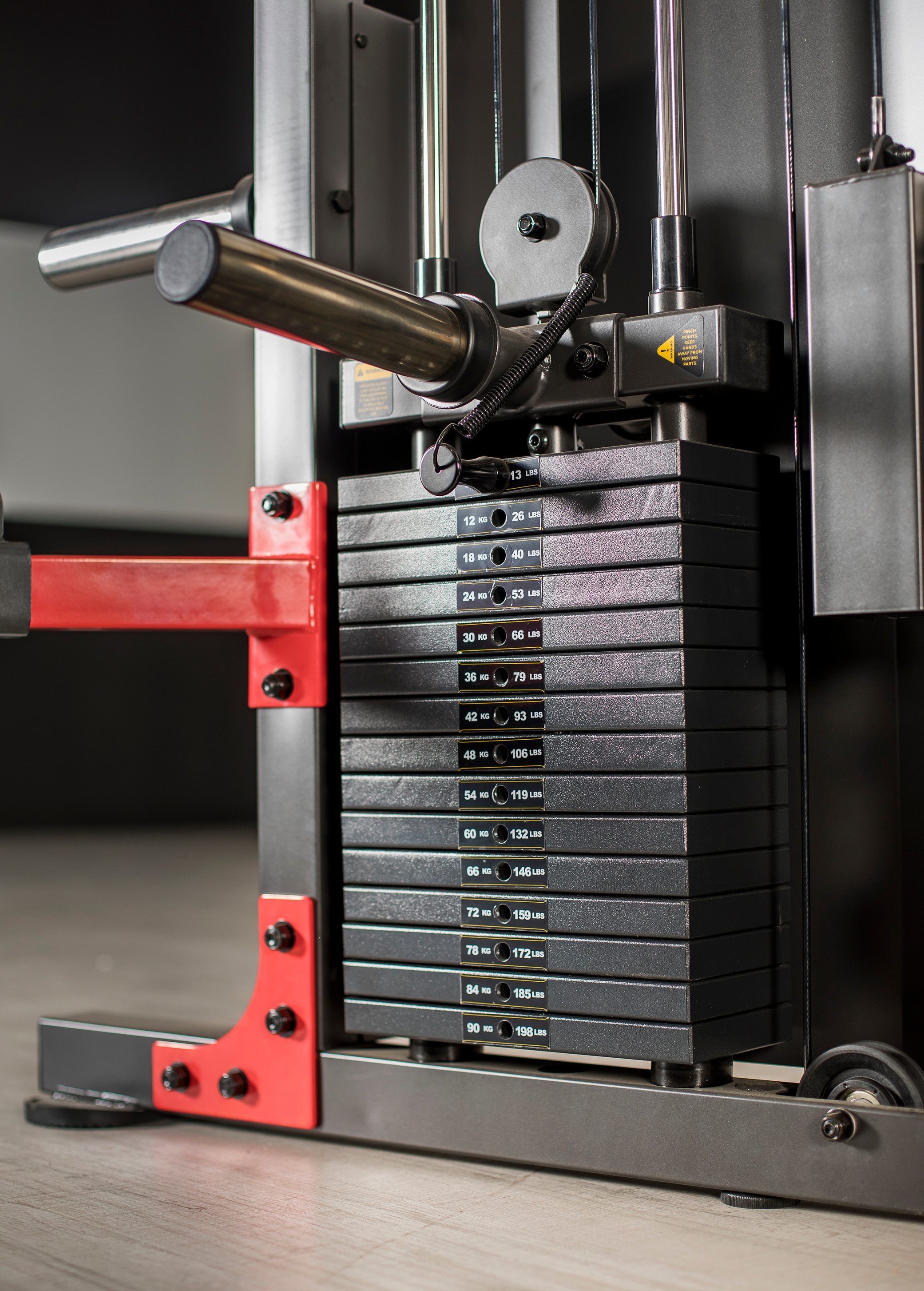 Multiestación Power Smith con placas BH Fitness 7