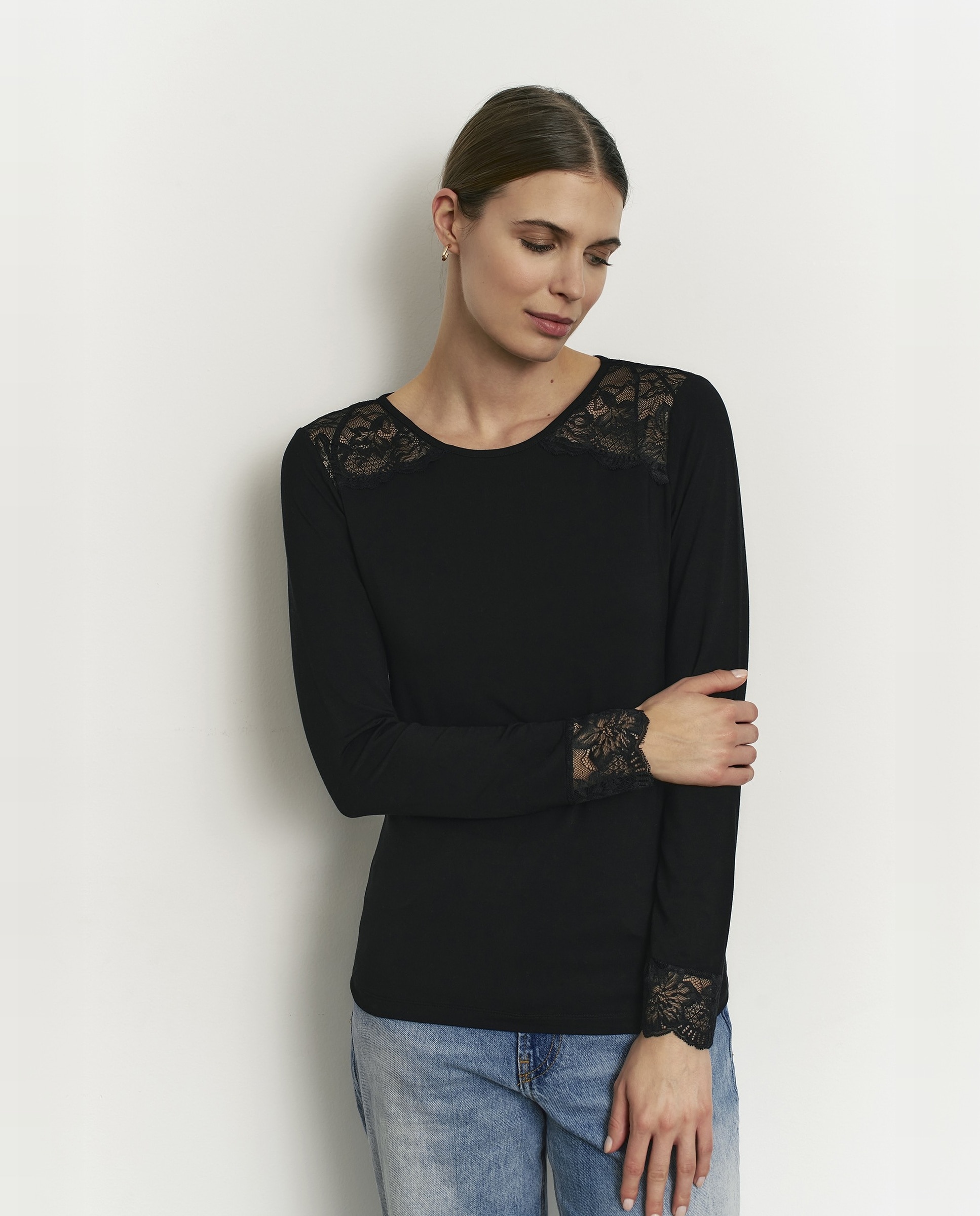 Camiseta interior básica de mujer con encaje y manga larga - Promise - Negro Negro-1