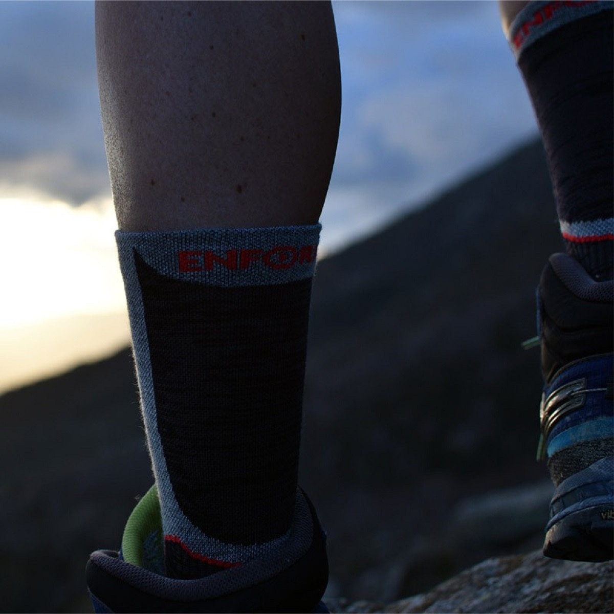 Imagen 4 de Calcetines de trekking unisex Annapurna Enforma - Gris oscuro Gris oscuro