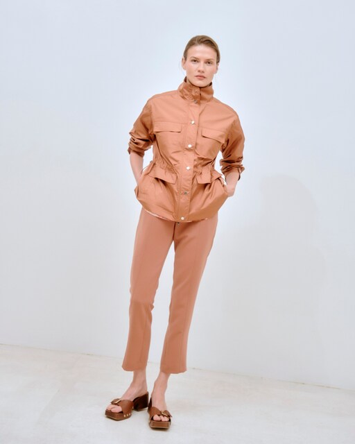 Imagen 0 de Parka de mujer con cintura ajustable y bolsillos
