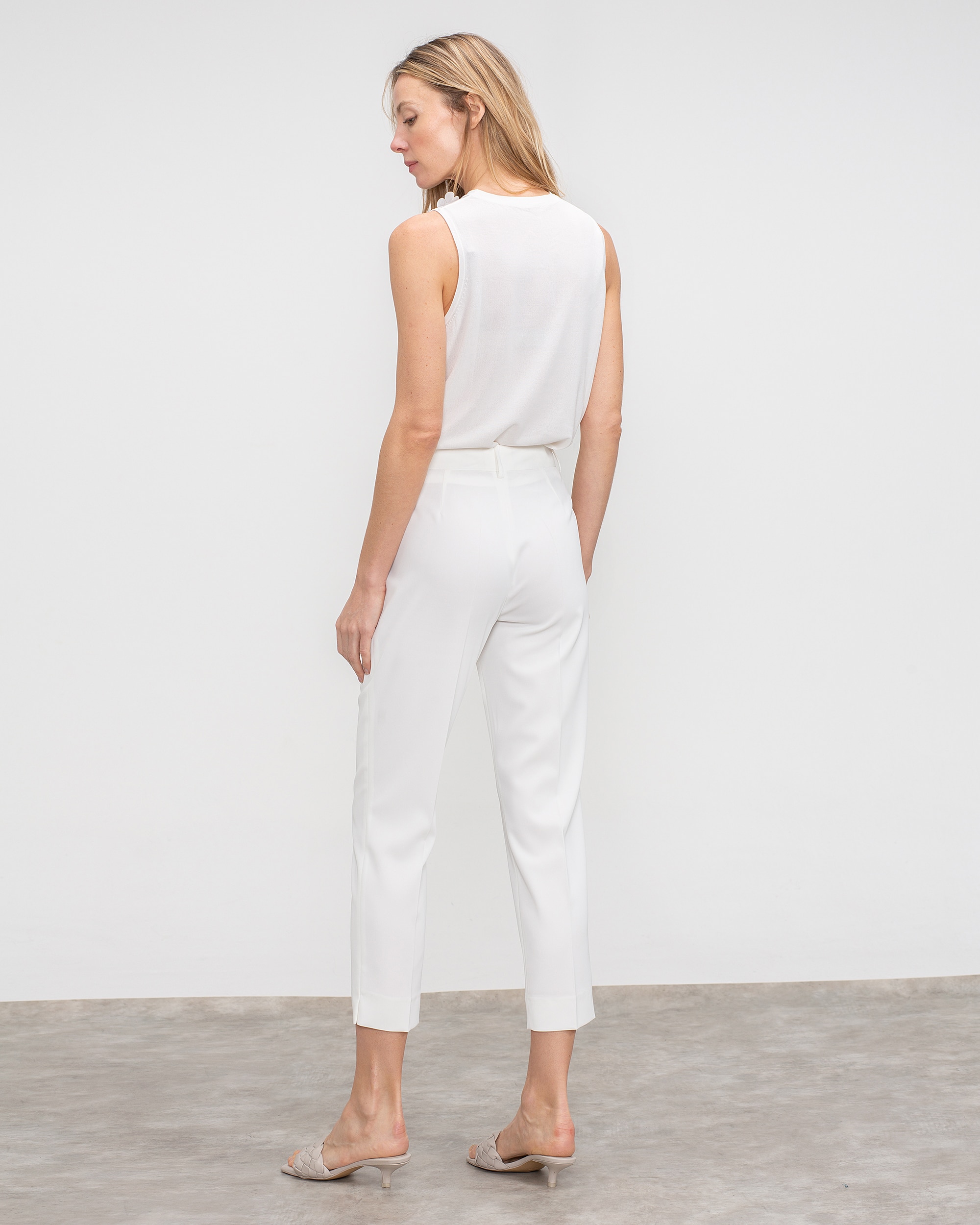 Pantalón de mujer capri con cierre de botón - Lasserre - Blanco Blanco-2