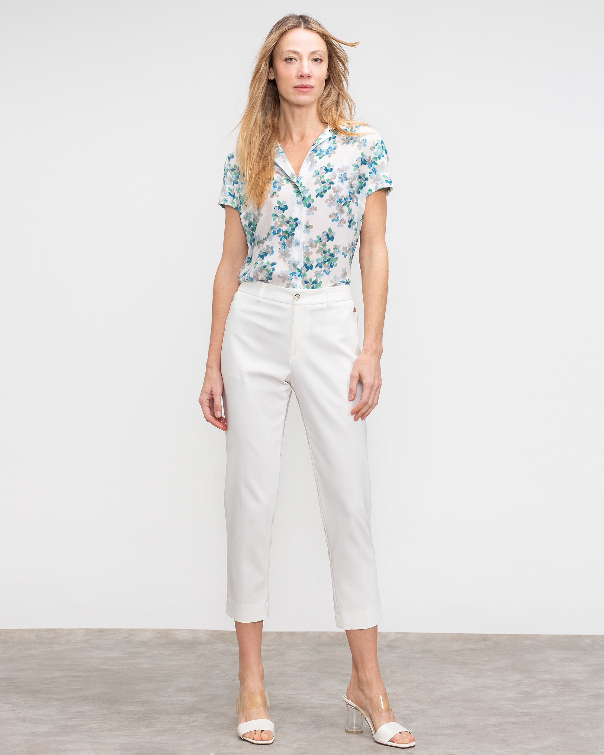Lasserre - Pantalón de mujer tobillero con bolsillos de cremallera.
