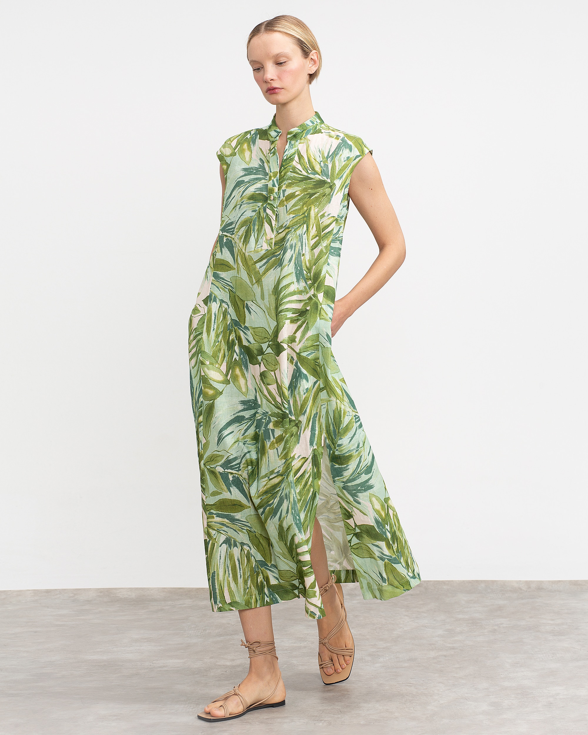 Imagen 0 de Vestido de mujer largo sin mangas Verde