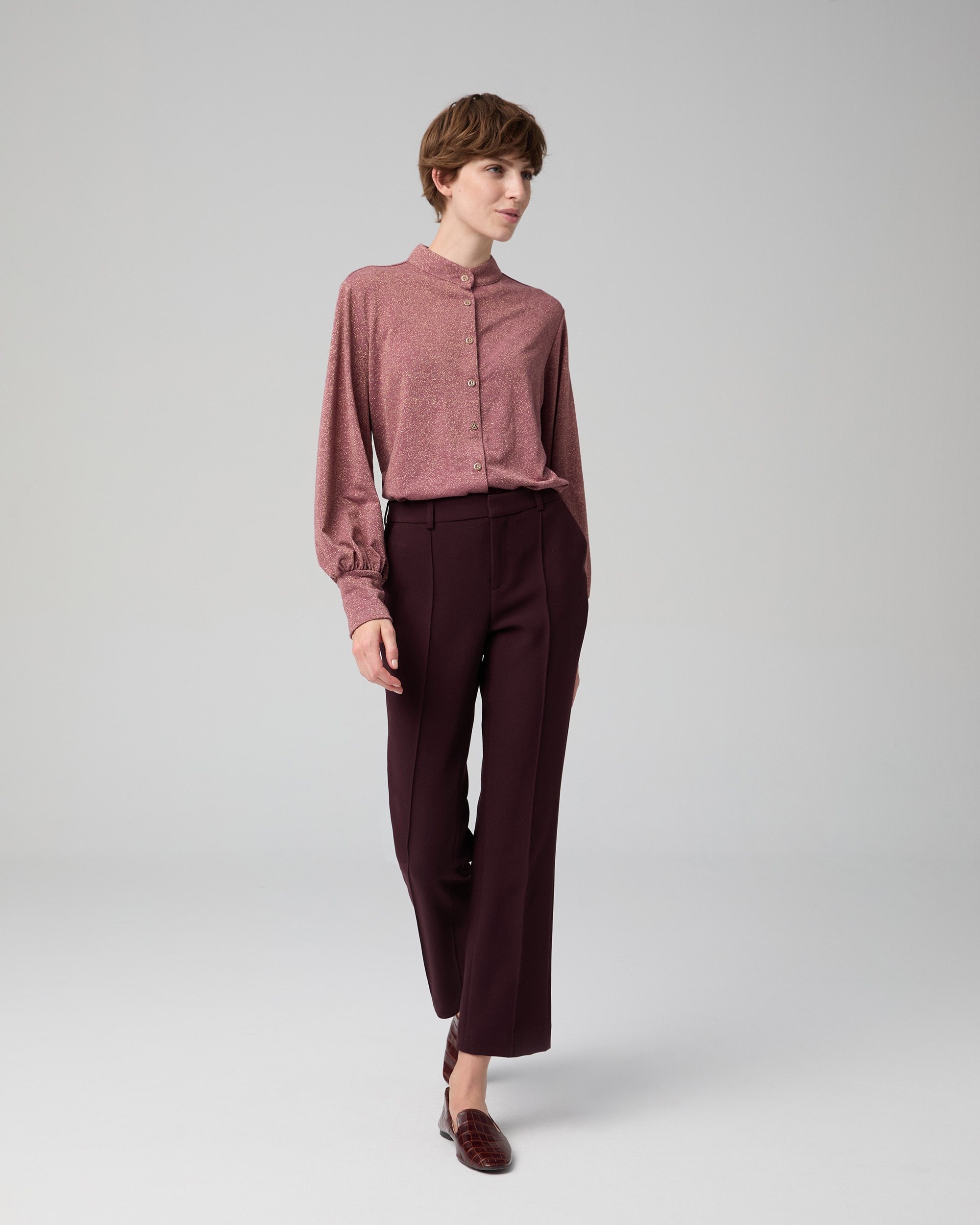 Pantalón de mujer tobillero con nervio delantero - Lasserre - Granate Granate-4