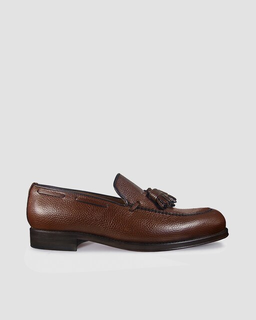 Imagen 0 de Mocasines de hombre de piel con borlas