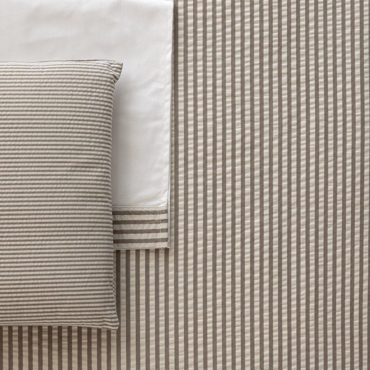 Juego de 3 piezas sábana + bajera + funda almohada para cuna de 60x120 cm Cambrass Microprint - Beige Beige-2