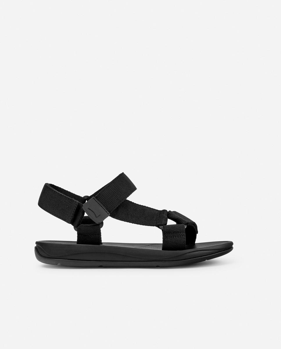 Camper - Sandalias de hombre Match en color negro con tiras.