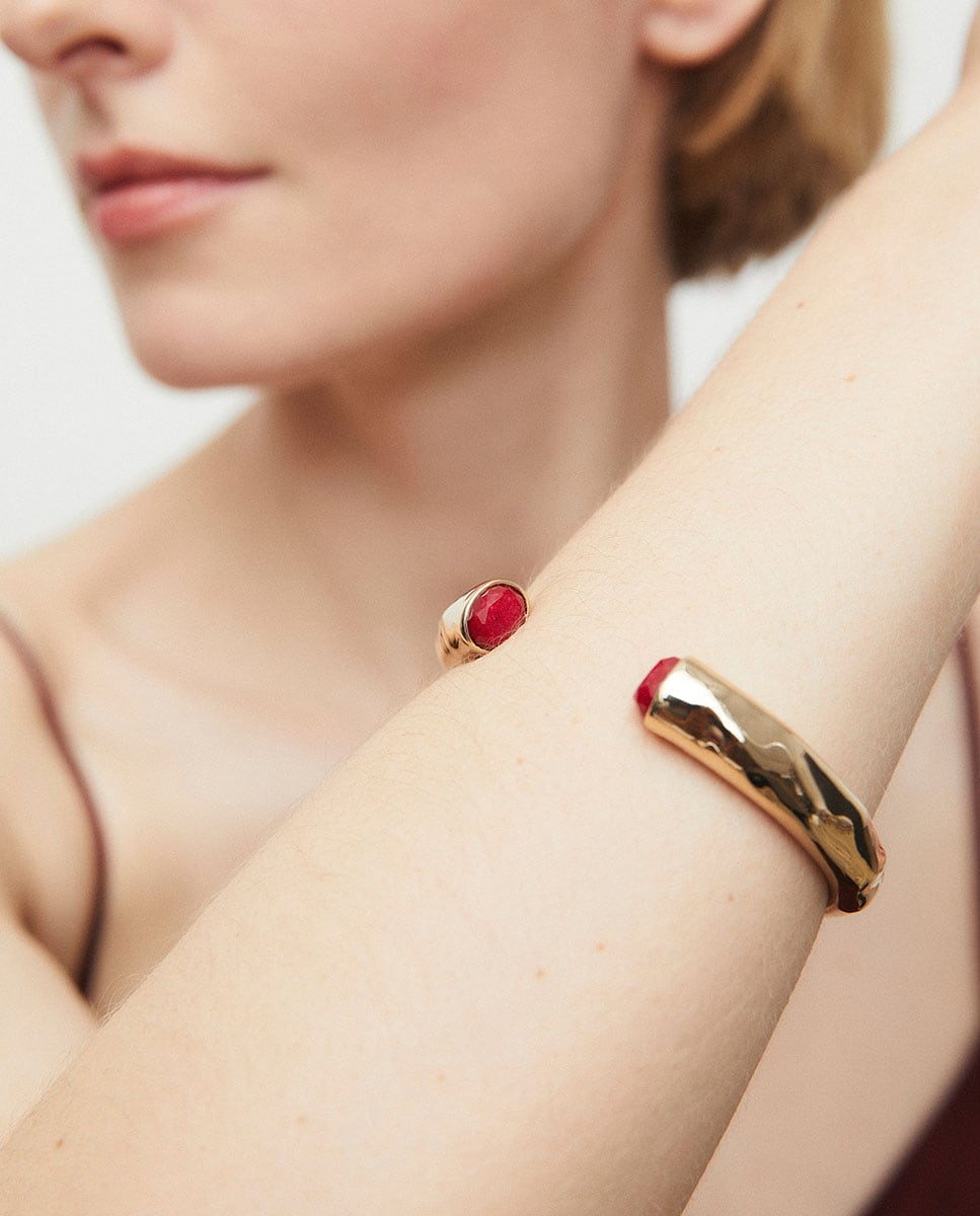 Pulsera Salada de María G. de Jaime bañada en oro de 18 kt con ágata roja Rojo-3
