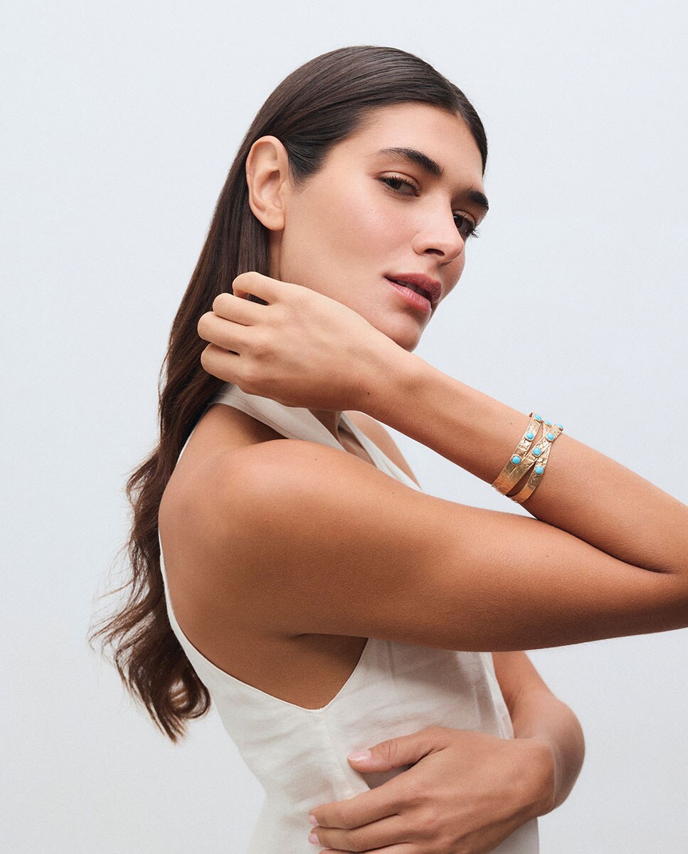Brazalete cruzado turquesa de maría g de jaime bañado en oro de 18 kt con cuarzo larimar - Vidal & Vidal - Azul Azul-3