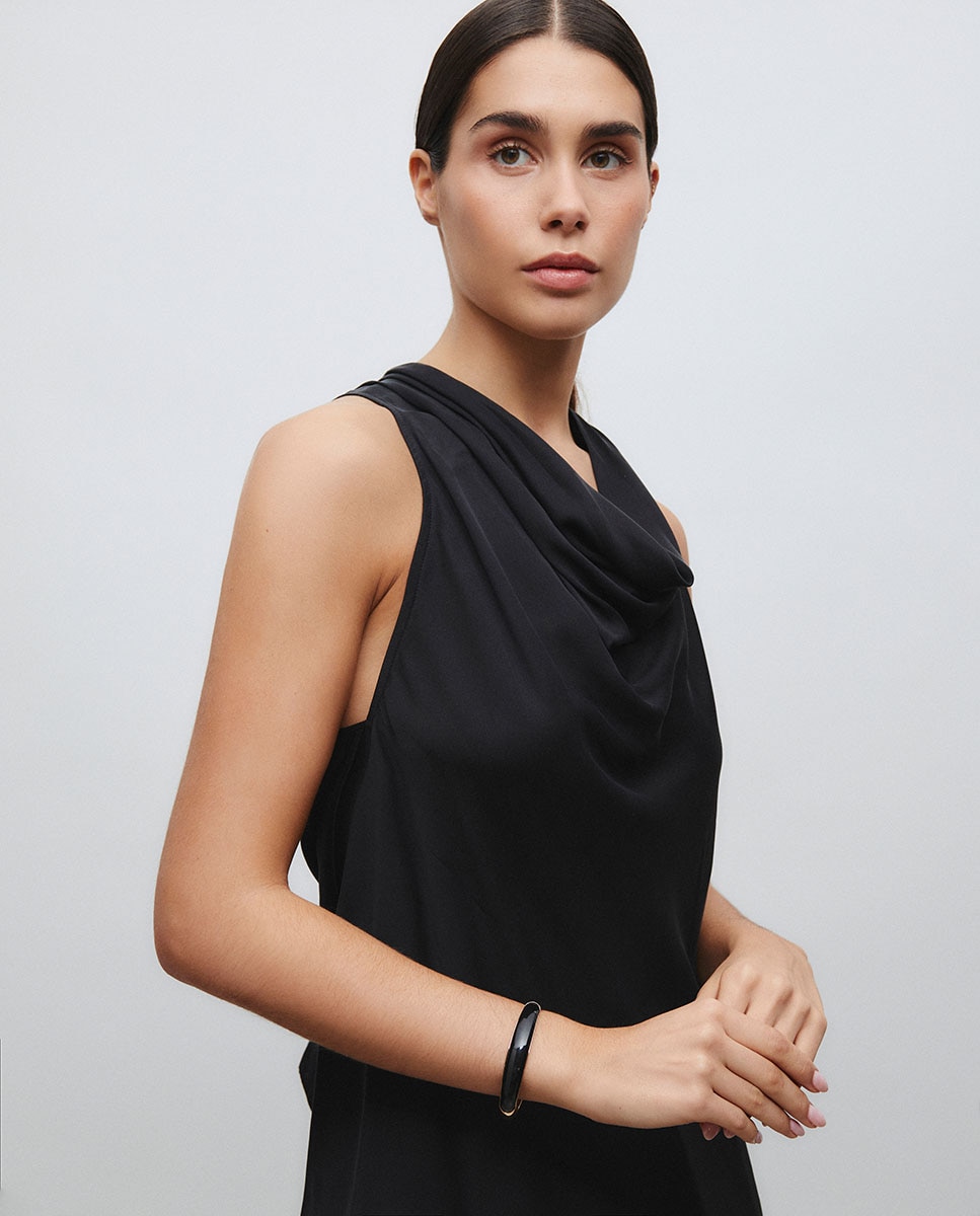 Imagen 3 de Brazalete rígido fosc negro bañado en oro de 18 kt - Vidal & Vidal - Negro Negro