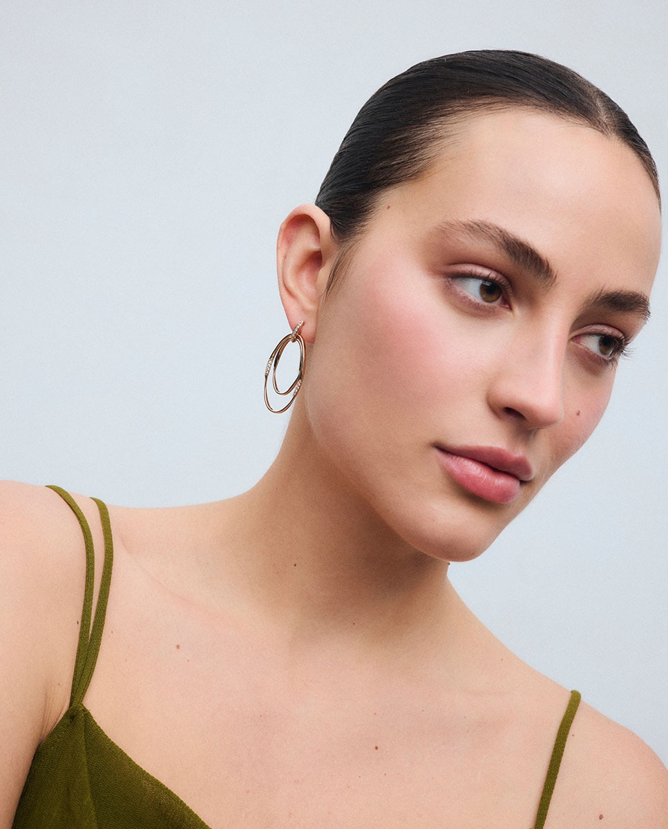 Pendientes largos flow bañados en oro de 18 kt con circonitas - Vidal & Vidal - Dorado Dorado-3