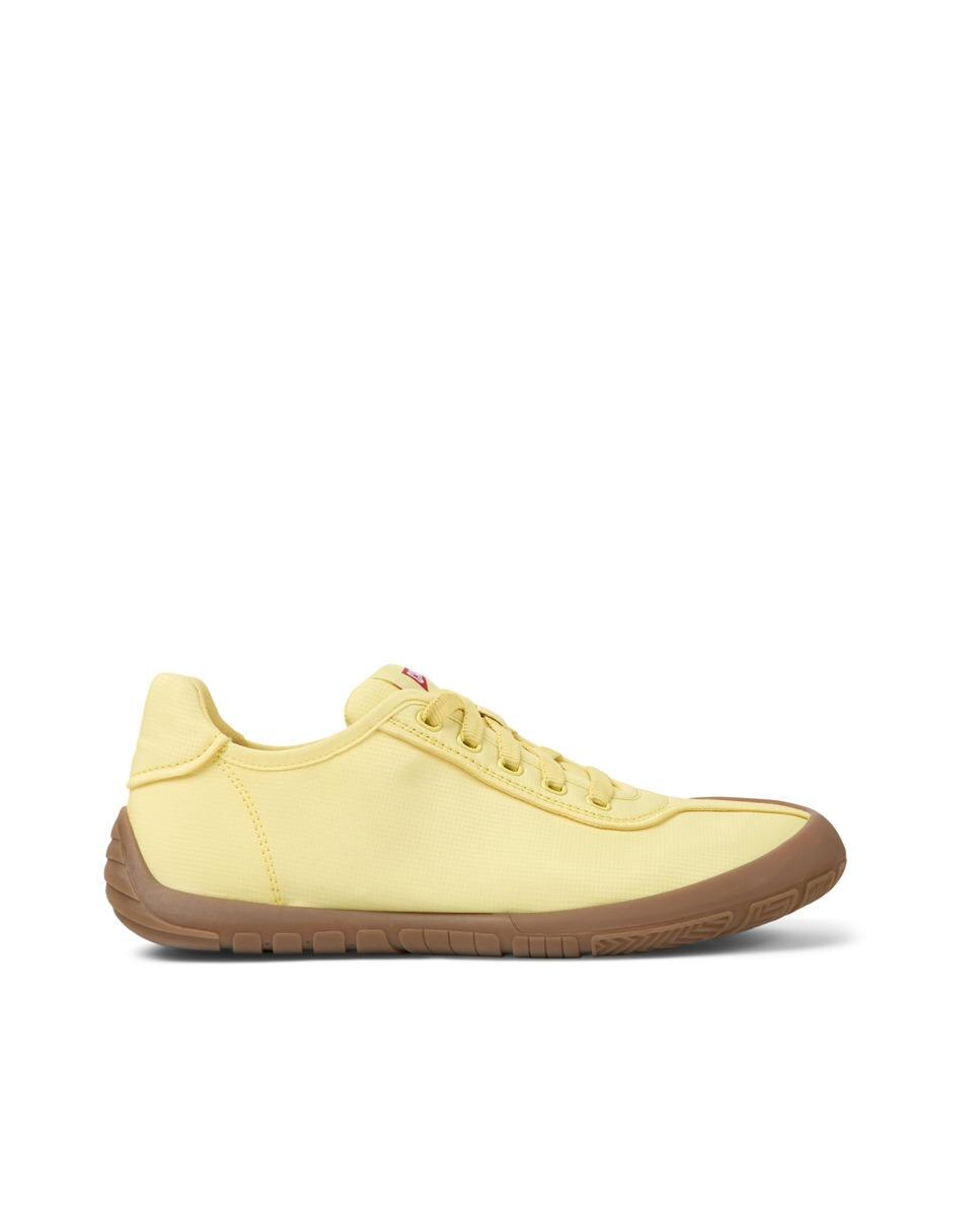 Zapatillas deportivas de mujer con cordones en amarillo Camper