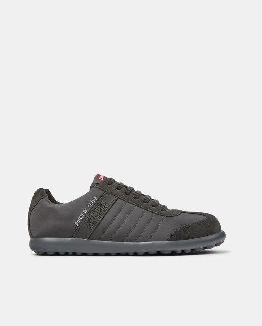 Imagen 0 de Zapatillas de piel de hombre lisas con cordones