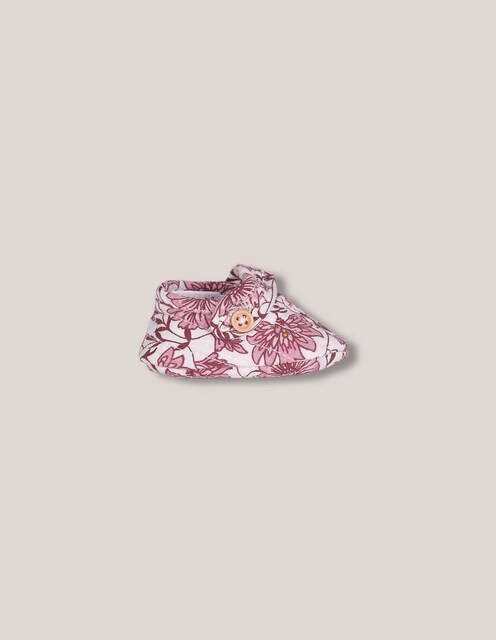 Imagen 0 de Patucos de bebés acolchados con estampado de flores