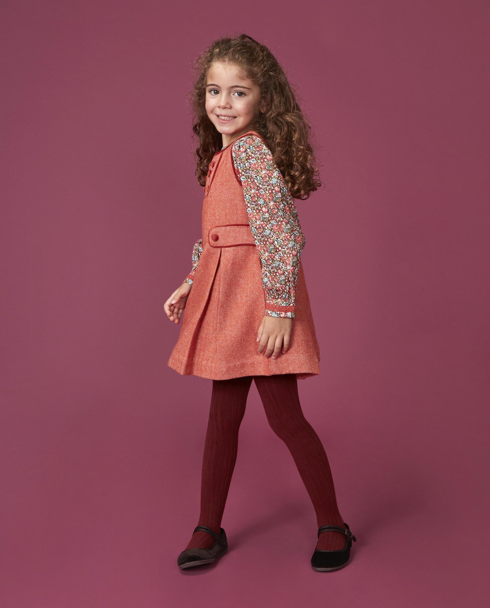 Imagen 3 de Pichi de niña de espiga con detalles de terciopelo - Gocco - Naranja Naranja
